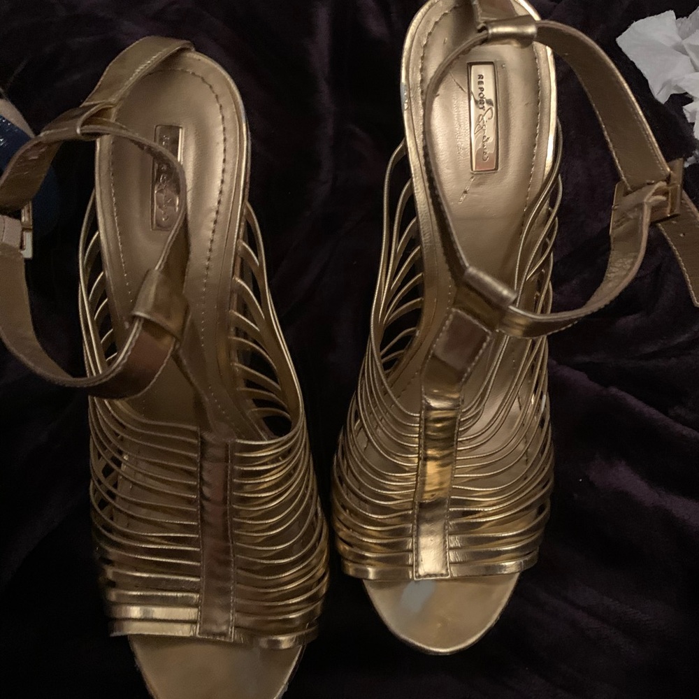 COPY - Report signature wedges